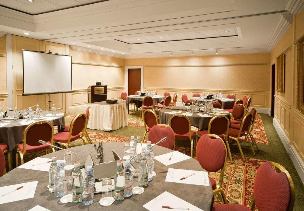 Tbilisi Marriott Hotel Kültér fotó