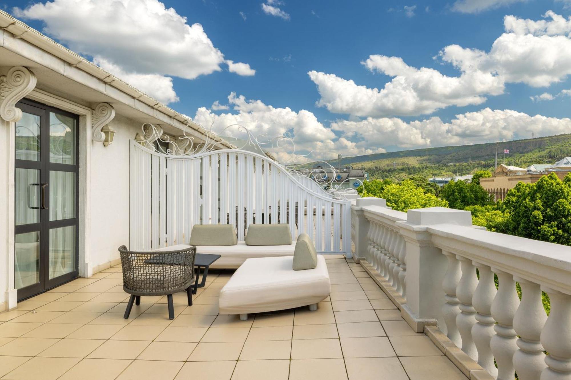 Tbilisi Marriott Hotel Kültér fotó
